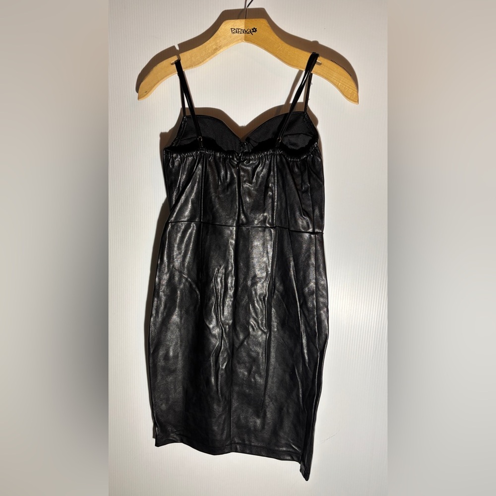 Haute Monde Shimmering Black Dress - Picture 2 of 5